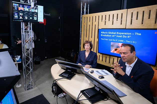 Carlos-and-Sharon-Online-Course Faculty Lecture Live Class